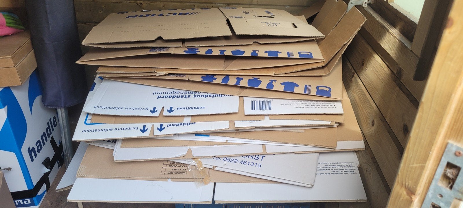 Diverse kartonnen dozen voor verhuizing of opslag, Ophalen, 100 cm of meer, Opvouwbaar, 60 cm of meer