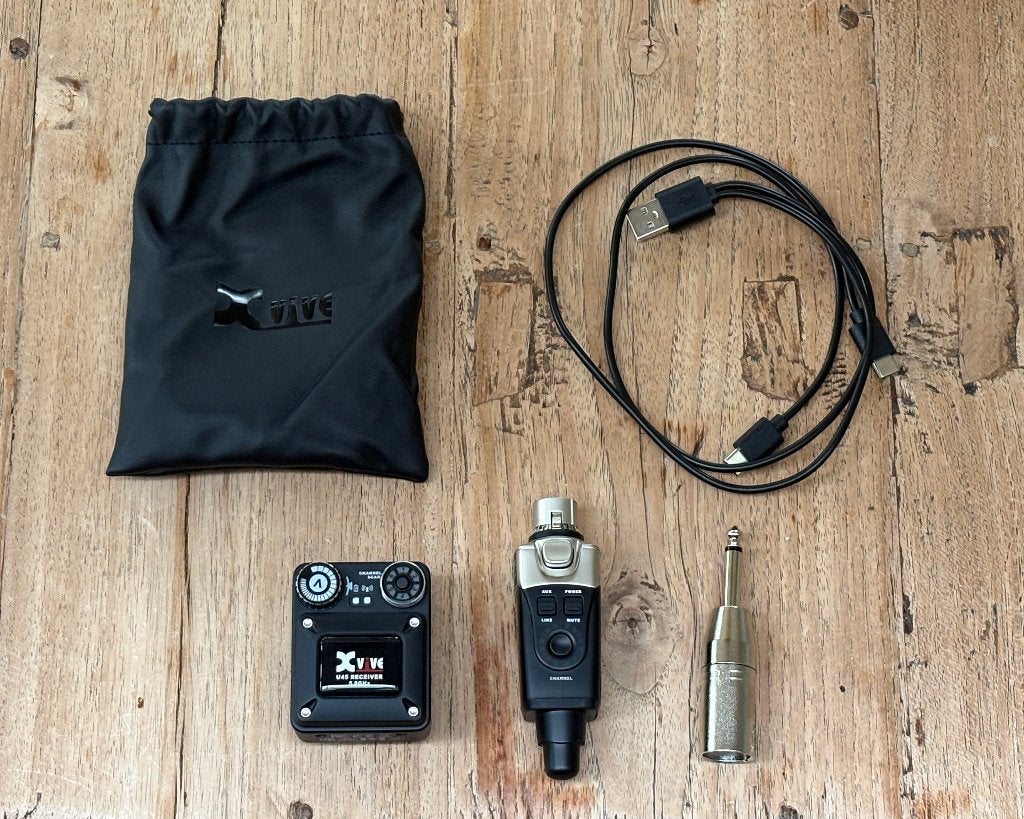 XVive U45 wireles in-ear monitor system 5.8 GHz nieuwstaat!, Ophalen of Verzenden, Zo goed als nieuw, Audio