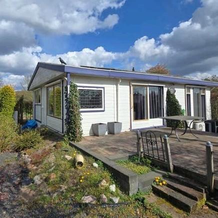 Gedoogd permanent recreatiewoning te koop op eigen grond!!!, Gelderland, 500 tot 1000 m², 5 kamers, Verkoop zonder makelaar