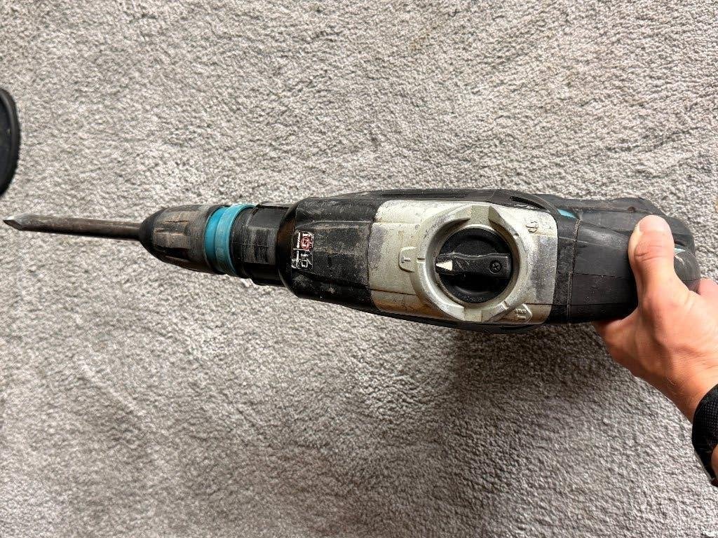 Makita DHR400 36V SDS-Max Combihamer + Koffer, 600 watt of meer, Boor- en/of Breekhamer, Ophalen of Verzenden, Zo goed als nieuw