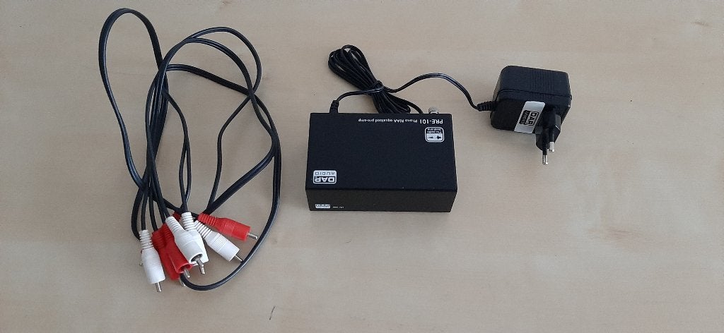 DAR AUDIO PRE–101 phono-voorversterker met voeding, Overige merken, Ophalen of Verzenden, Zo goed als nieuw, Minder dan 60 watt