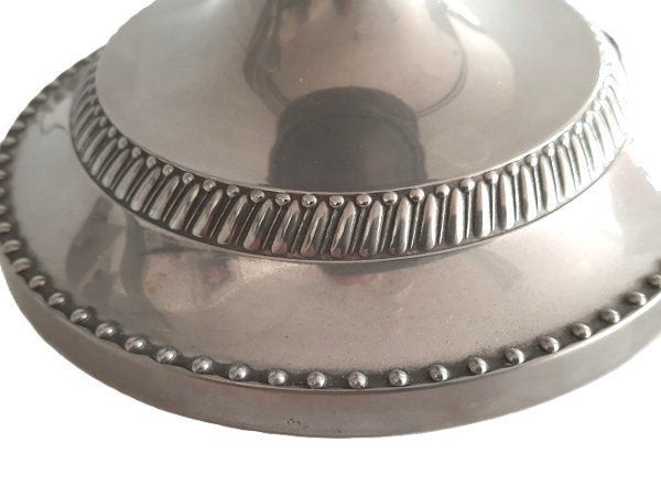 Klassieke Verzilverde Vintage Kandelaar M.H., met Parelrand, Ophalen of Verzenden