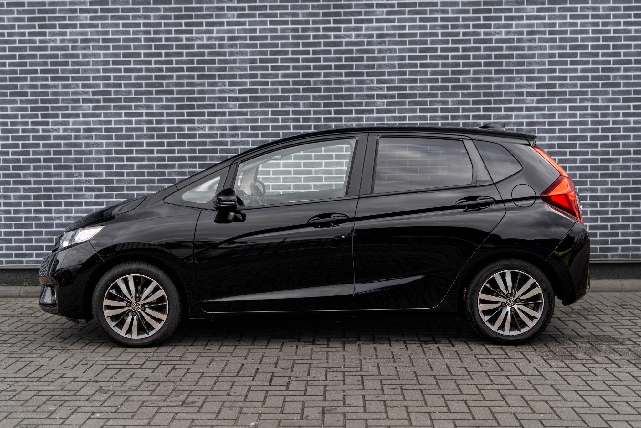 Honda Jazz 1.3 i-VTEC Elegance | Achteruitrijcamera | Parkee, Auto's, Gebruikt, 4 cilinders, 1070 kg, Bedrijf