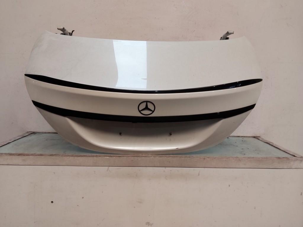 Achterklep Mercedes-Benz C (W205) 2016 A2057502400, Gebruikt, Mercedes-Benz AG, Mercedes-Benz, Mercedesstraße 120, Stuttgart 70372, , Duitsland