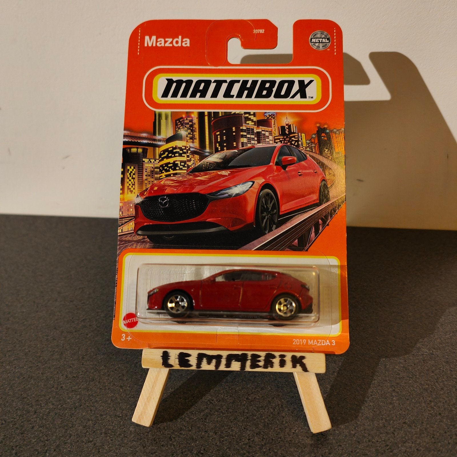 Matchbox Long Card Mazda 3 2019 - Nieuw in verpakking, Ophalen of Verzenden, Nieuw, Auto