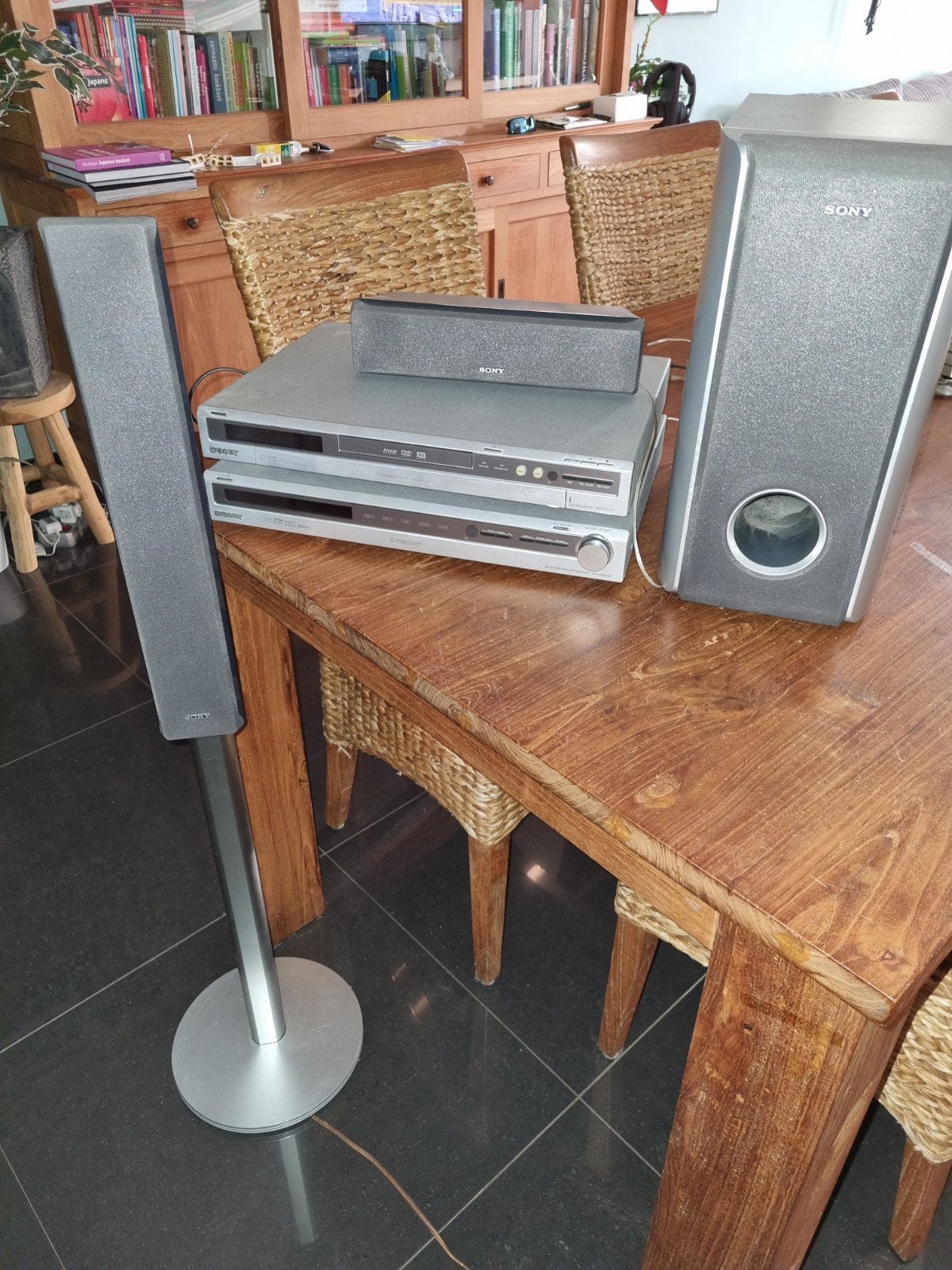 Sony Home Cinema Set met DVD-speler en 5.1 Luidsprekers, Audio, Tv en Foto, Home Cinema-sets, Gebruikt, 70 watt of meer, Ophalen of Verzenden