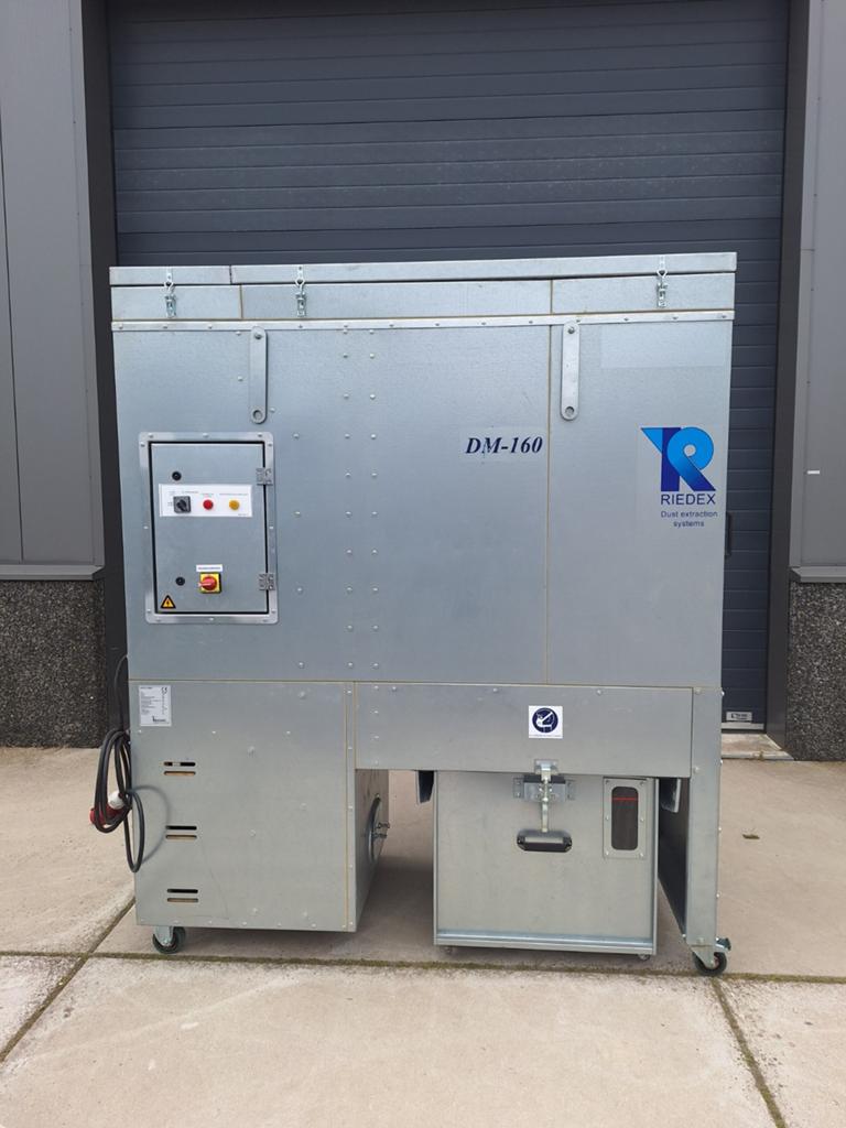 Afzuiging Riedex DM 160, Ophalen