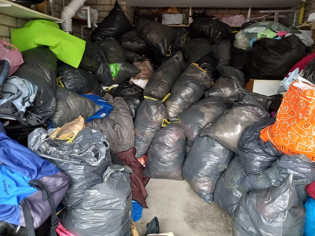 Kleiding ,schoenen en tassen  sport , mix, Ophalen, Zo goed als nieuw, Sneakers of Gympen