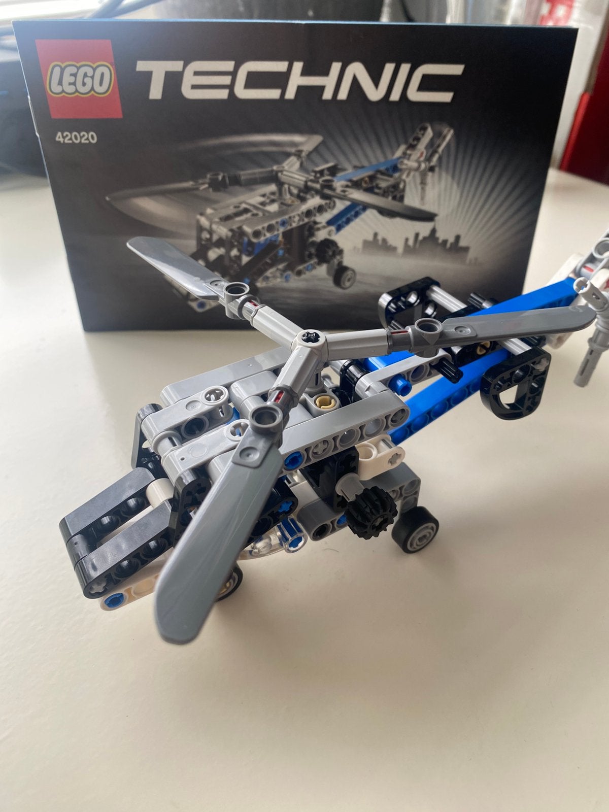 Lego Technic helikopter 42020, Ophalen of Verzenden, Zo goed als nieuw, Technic, Complete set