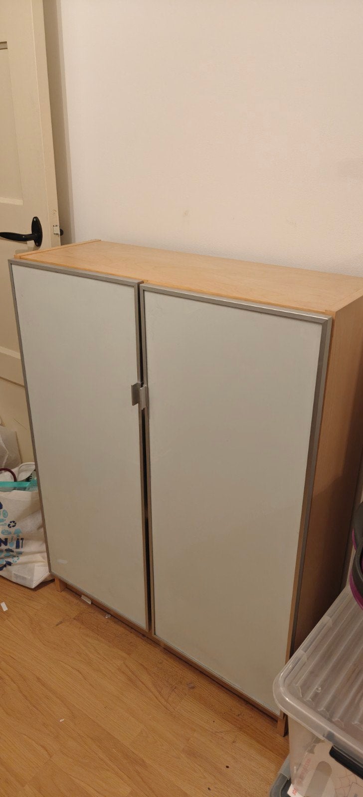 lage ikea Billy kast met glazen deuren, Ophalen, Gebruikt