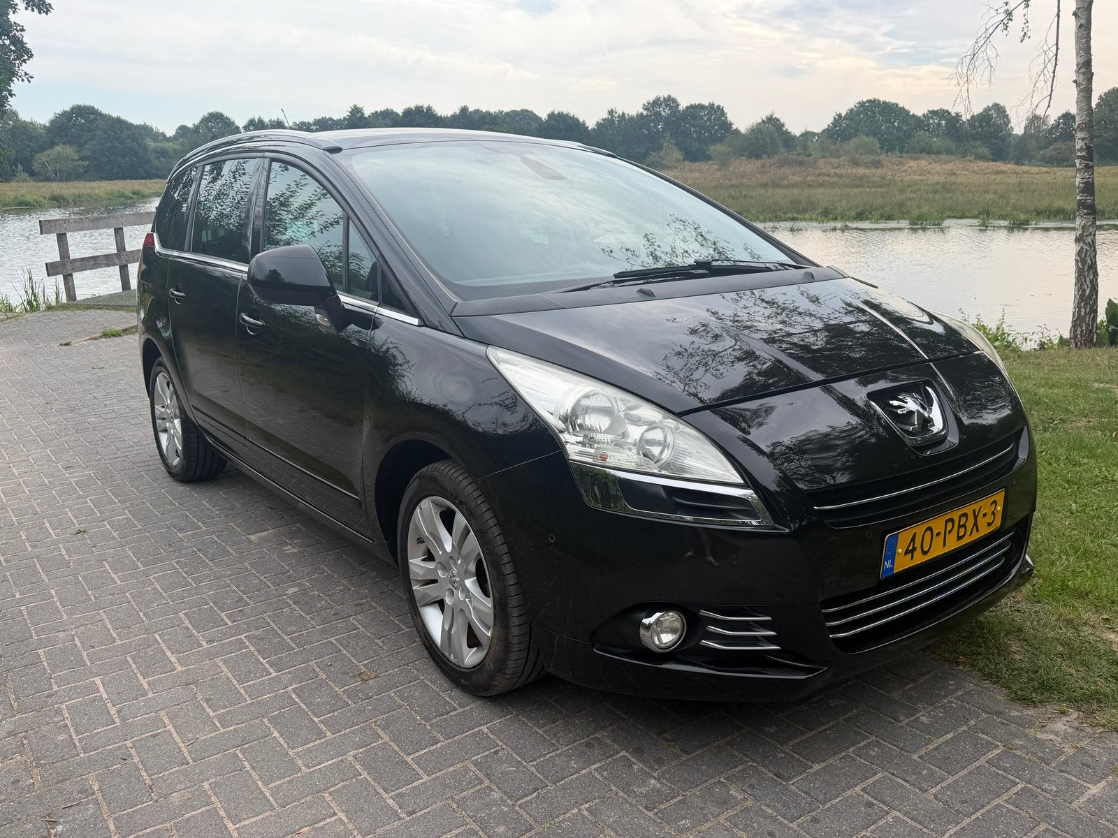 Peugeot 5008 1.6 THP GT LINE 7PL / NW KETTING/ GR BEURT, Voorwielaandrijving, Euro 5, Stof, Sound system