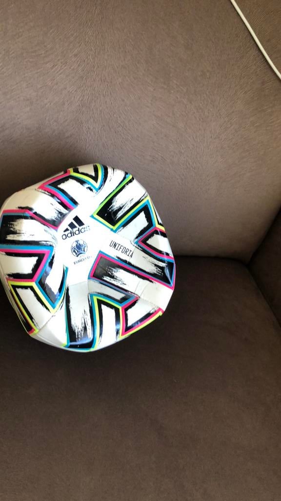 Nieuwe adidas bal van 2020 euro EK, Antiek en Kunst, Ophalen of Verzenden