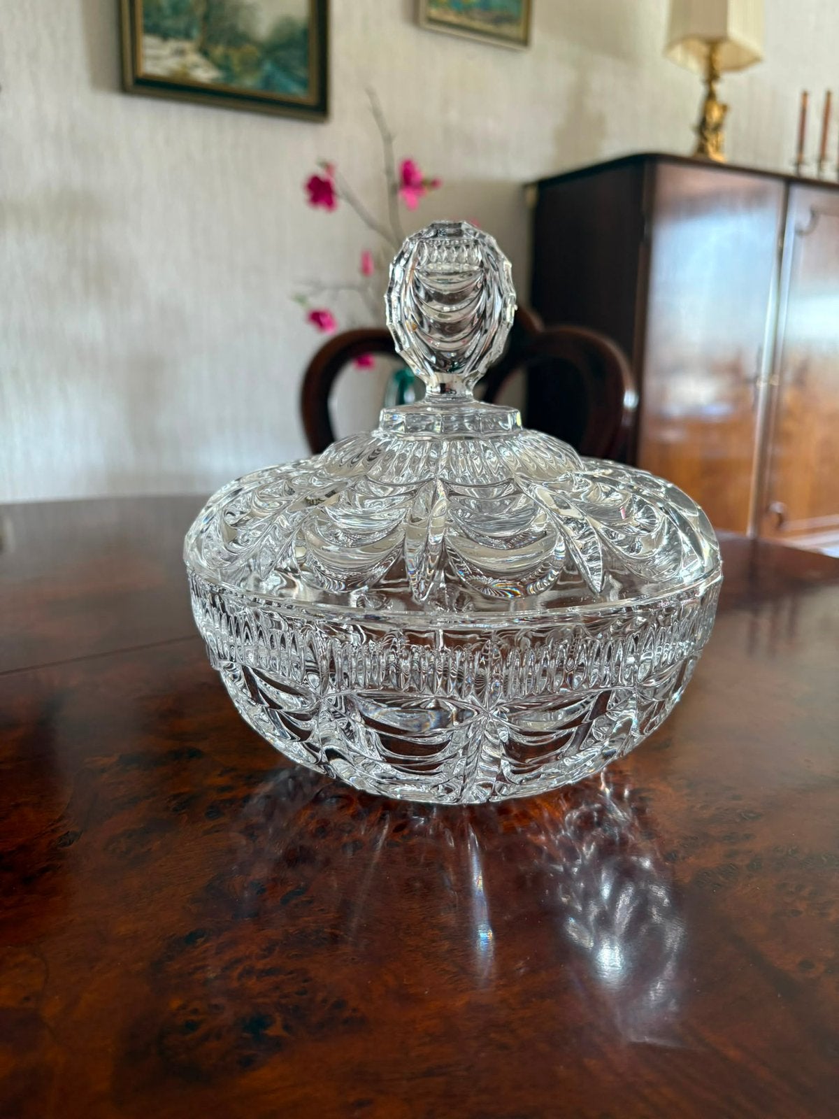 Prachtige vintage zwaar kristallen koekjes doos., Antiek en Kunst, Antiek | Glas en Kristal, Ophalen