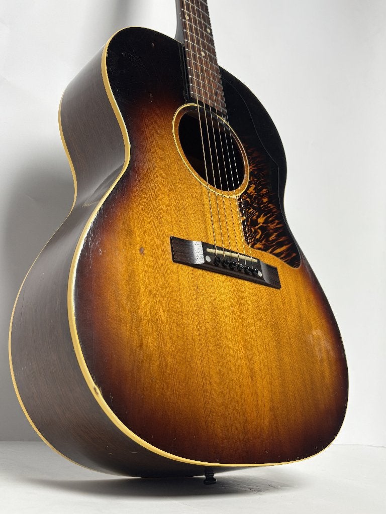 Gibson LG-1 1955 - Sunburst - All Original!, Gibson, Gebruikt, Gibson Europe B.V.Smallepad 153811 MG AmersfoortThe Netherlands
