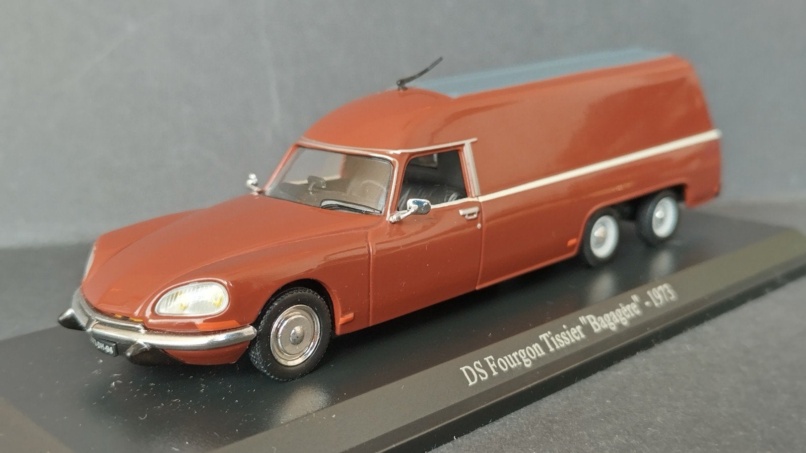 Citroen DS 23 Fourgon Bagagere 1:43 Universal Hobbies Pol, Overige merken, Auto, ., Nieuw