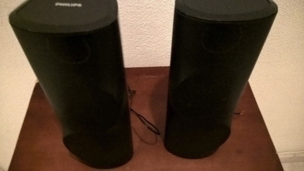 TE koop aangeboden mooi phillips boxen doe gepast bod., Ophalen of Verzenden, Zo goed als nieuw, 60 tot 120 watt, Philips