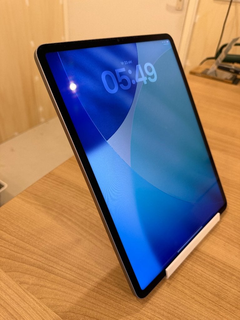 Apple iPad Pro 12.9 inch 128GB M2 6e gen - Wifi - accu 85%, Contactus.nl@euro.apple.com, Apple, Apple iPad, Ophalen of Verzenden