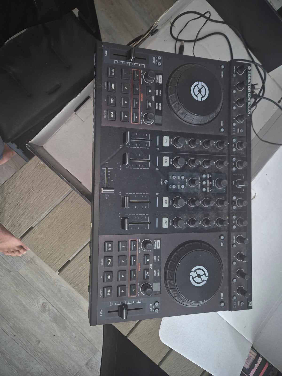 Traktor Kontrol S4 DJ controller met software, Muziek en Instrumenten, Dj-sets en Draaitafels, Ophalen of Verzenden, Gebruikt