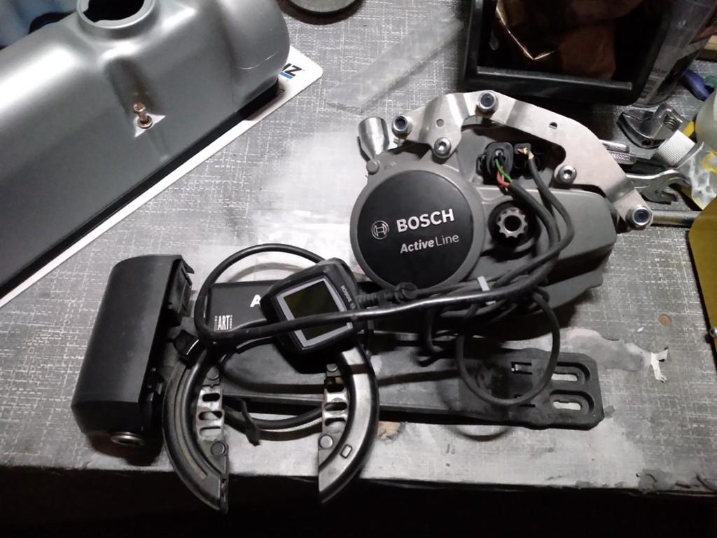 Bosch active Line midden motor, Fietsen en Brommers, Fietsonderdelen, Ophalen of Verzenden, Motor