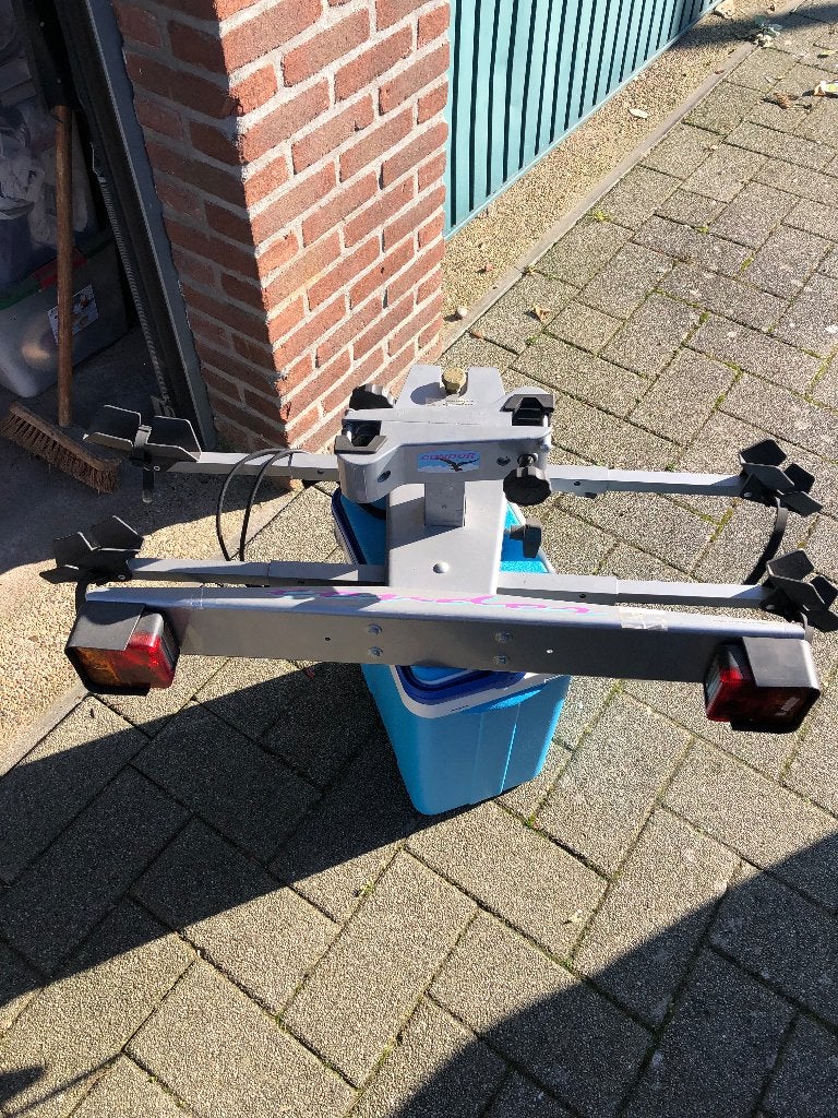 fietsendrager, Ophalen, Elektrische fiets, Zo goed als nieuw, 2 fietsen