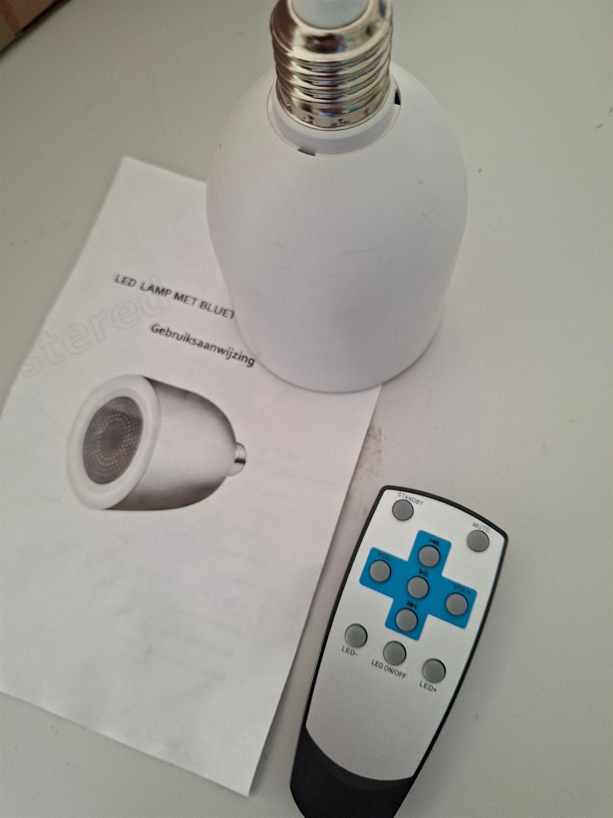 Bluetooth speaker met ledverlichting en afstandsbediening, Led-lamp, Gebruikt, Dimbaar, Daglicht