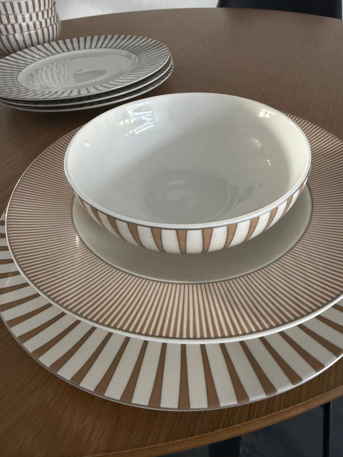 GRATIS OPHALEN Servies, Gebruikt, Keramiek, Ophalen of Verzenden, Modern