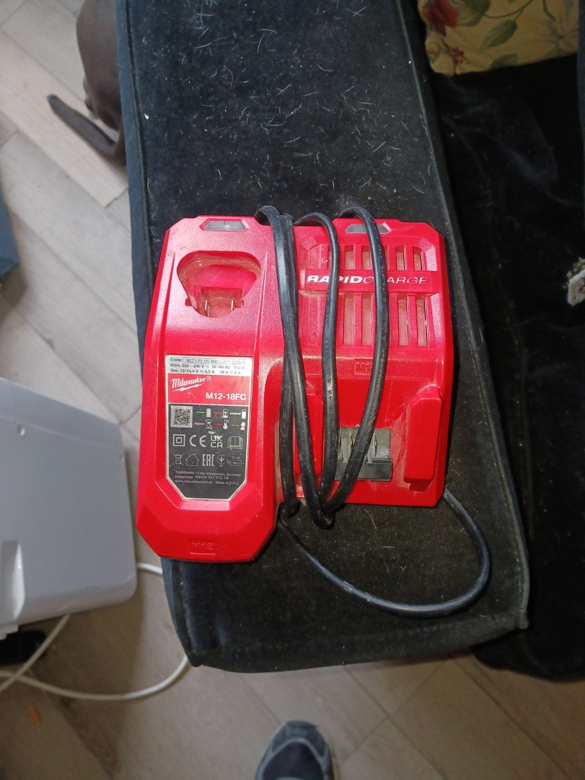 Milwaukee M12-18FC Snellader, Ophalen of Verzenden