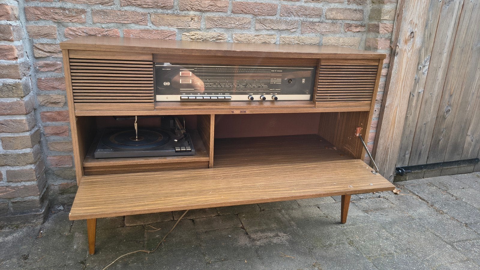 Grundig Stereo Meubel "Diadeem 71" met Radio en Platenspeler, Ophalen