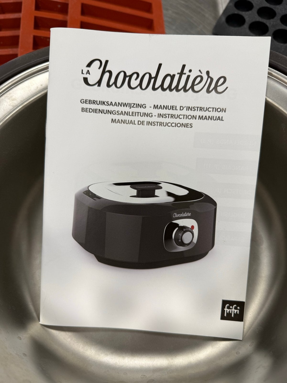 Chocolatière chocoladesmelter met mallen en accessoires, Ophalen, Overige typen, Kunststof, Zo goed als nieuw