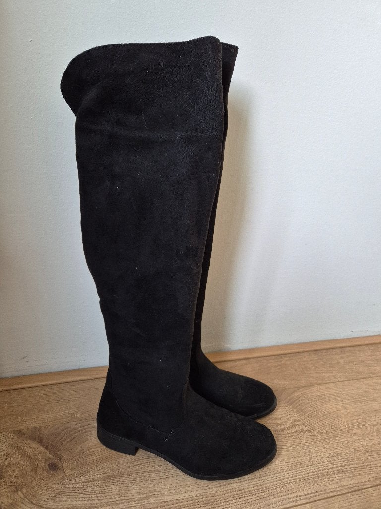 Sch84 -  Zwarte overknee laarzen maat 40 geen leer (1), Kleding | Dames, Schoenen, Ophalen of Verzenden, Zo goed als nieuw, Zwart