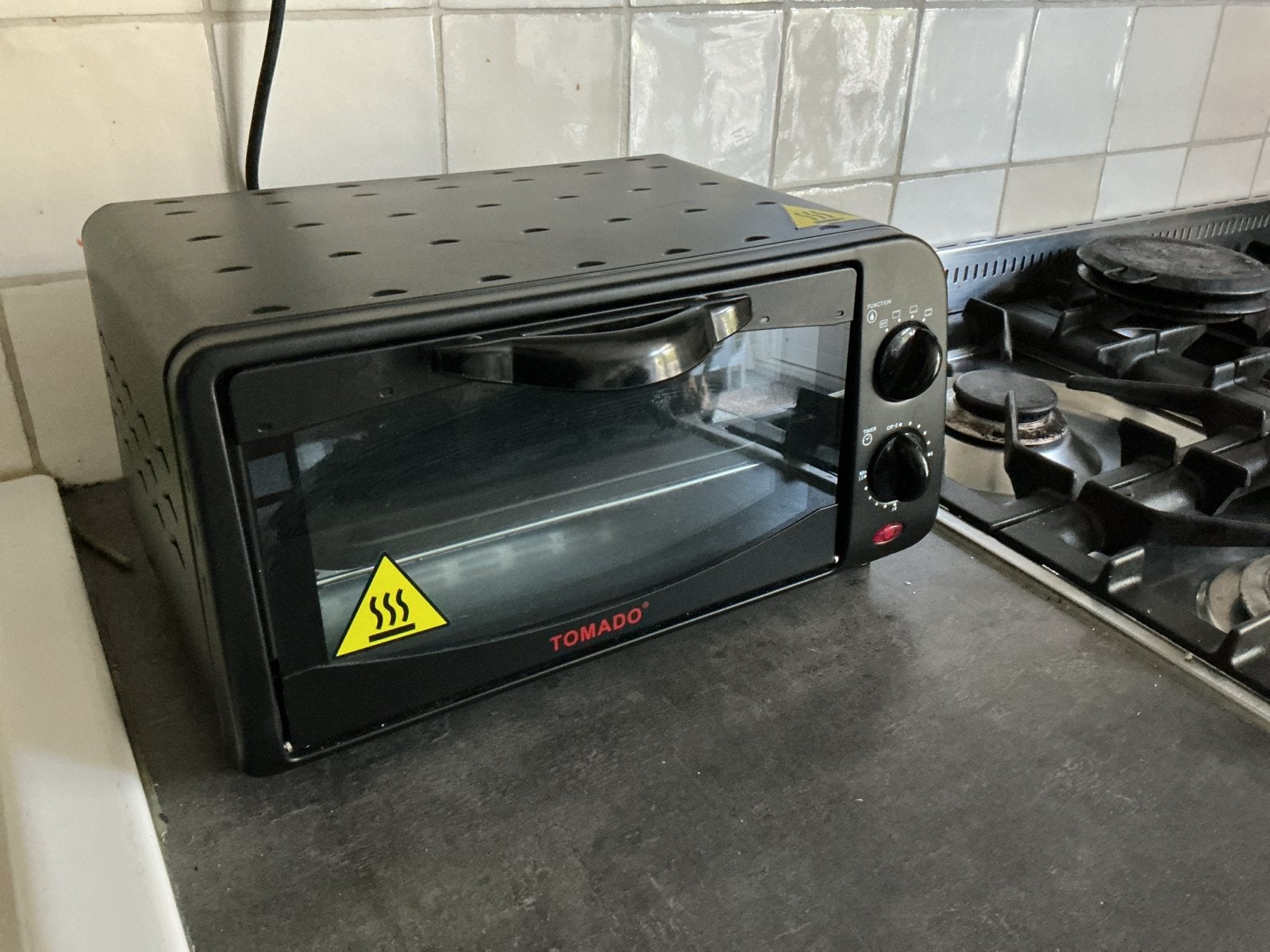 Tomado Mini-oven - Compact en Handig, Minder dan 45 cm, Overige merken, Ophalen of Verzenden, Zo goed als nieuw