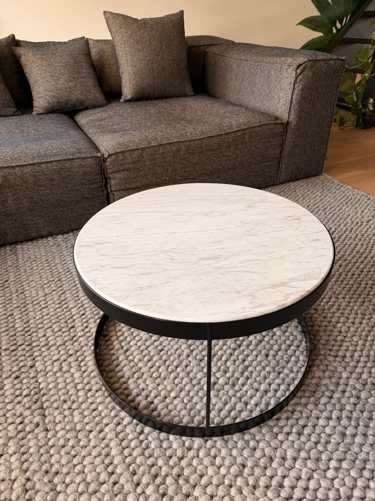 Bolia Drum salontafel met marmeren blad, Gebruikt, Rond, Metaal, 5 – 50