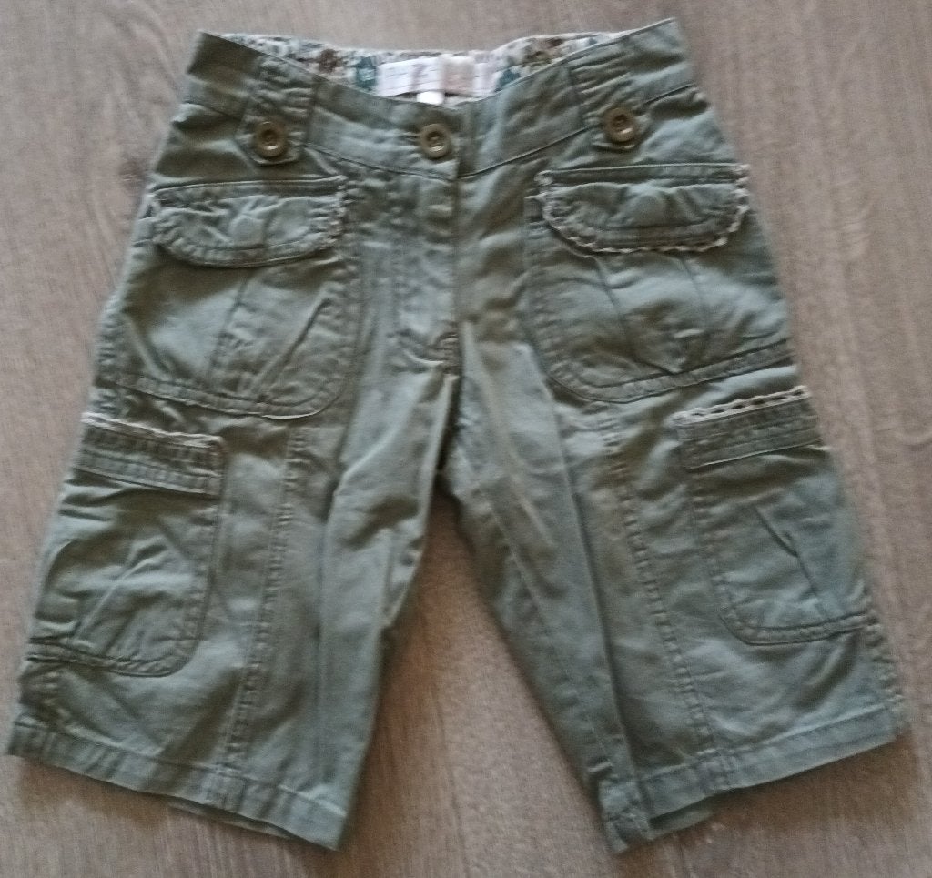 groene korte broek Piaza Italia mt 3/4, Broek, Piaza Italia, Gebruikt, Meisje