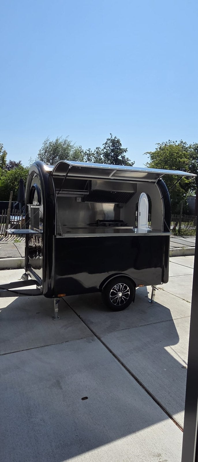 Foodtruck / Snackwagen / Verkoopwagen (zgan) instapklaar, Ophalen of Verzenden, Zo goed als nieuw