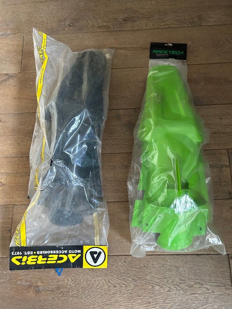 Kawasaki achterspatbord KX 125 / 250 '99-02 zwart, Motoren, Ophalen of Verzenden