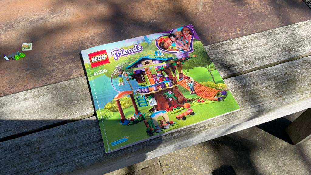 Lego friends Mia’s boomhut 41335, Kinderen en Baby's, Speelgoed | Duplo en Lego, Ophalen of Verzenden, Zo goed als nieuw