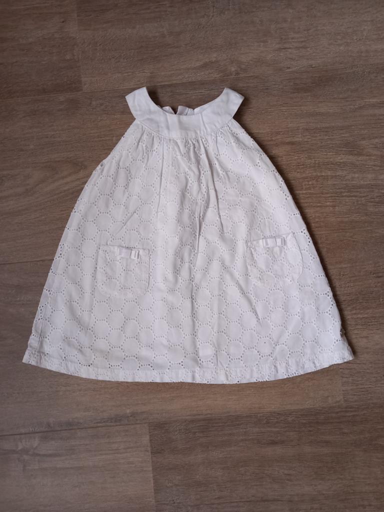 Wit kanten broderie zomer jurkje brioche mouwloos maat 80., Kinderen en Baby's, Babykleding | Maat 80, Meisje, Jurkje of Rokje