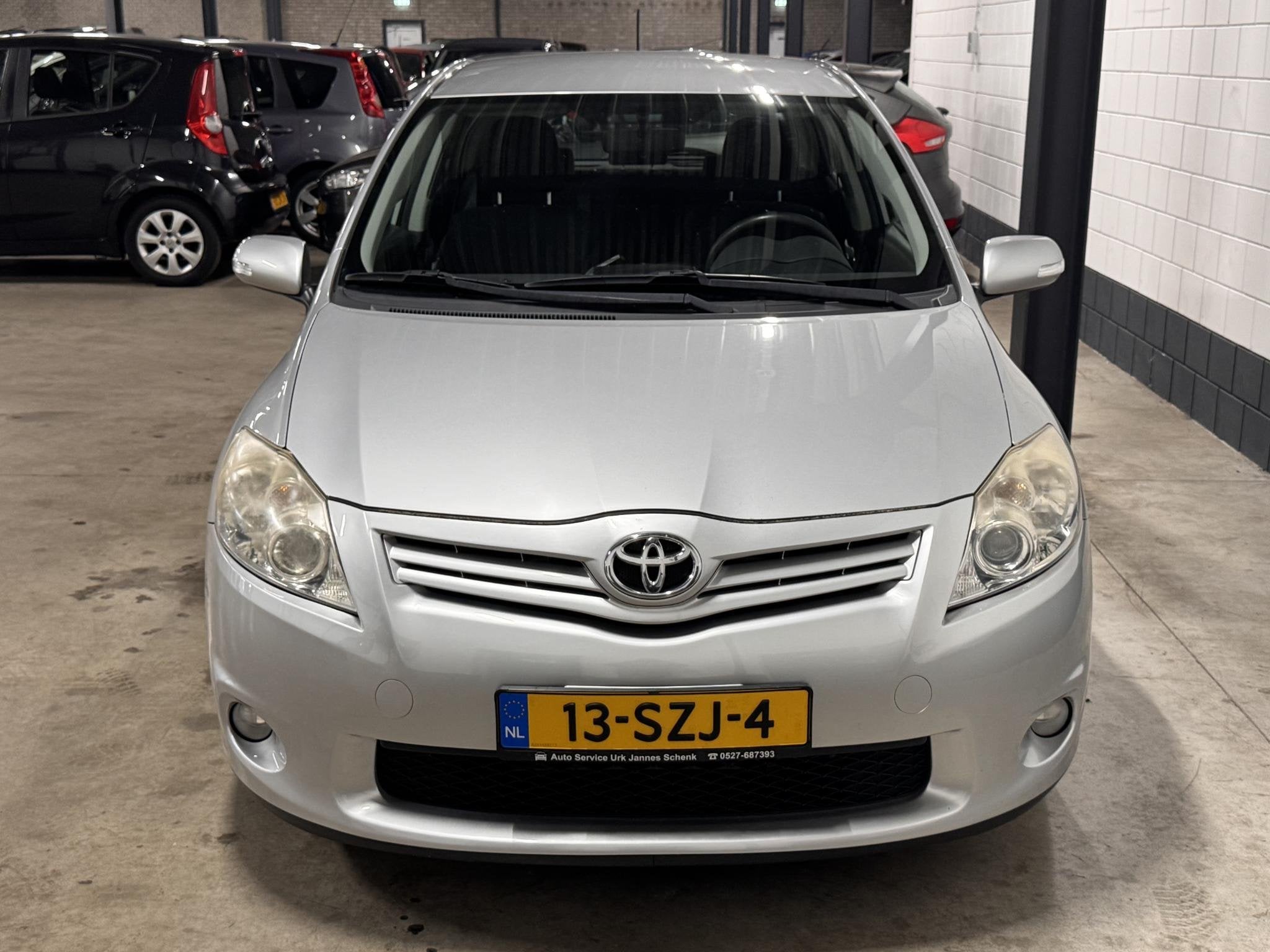 Toyota Auris 1.6 Aspiration 4 Deurs Airco Trekhaak, Auto's, Voorwielaandrijving, Gebruikt, 4 cilinders, 132 pk