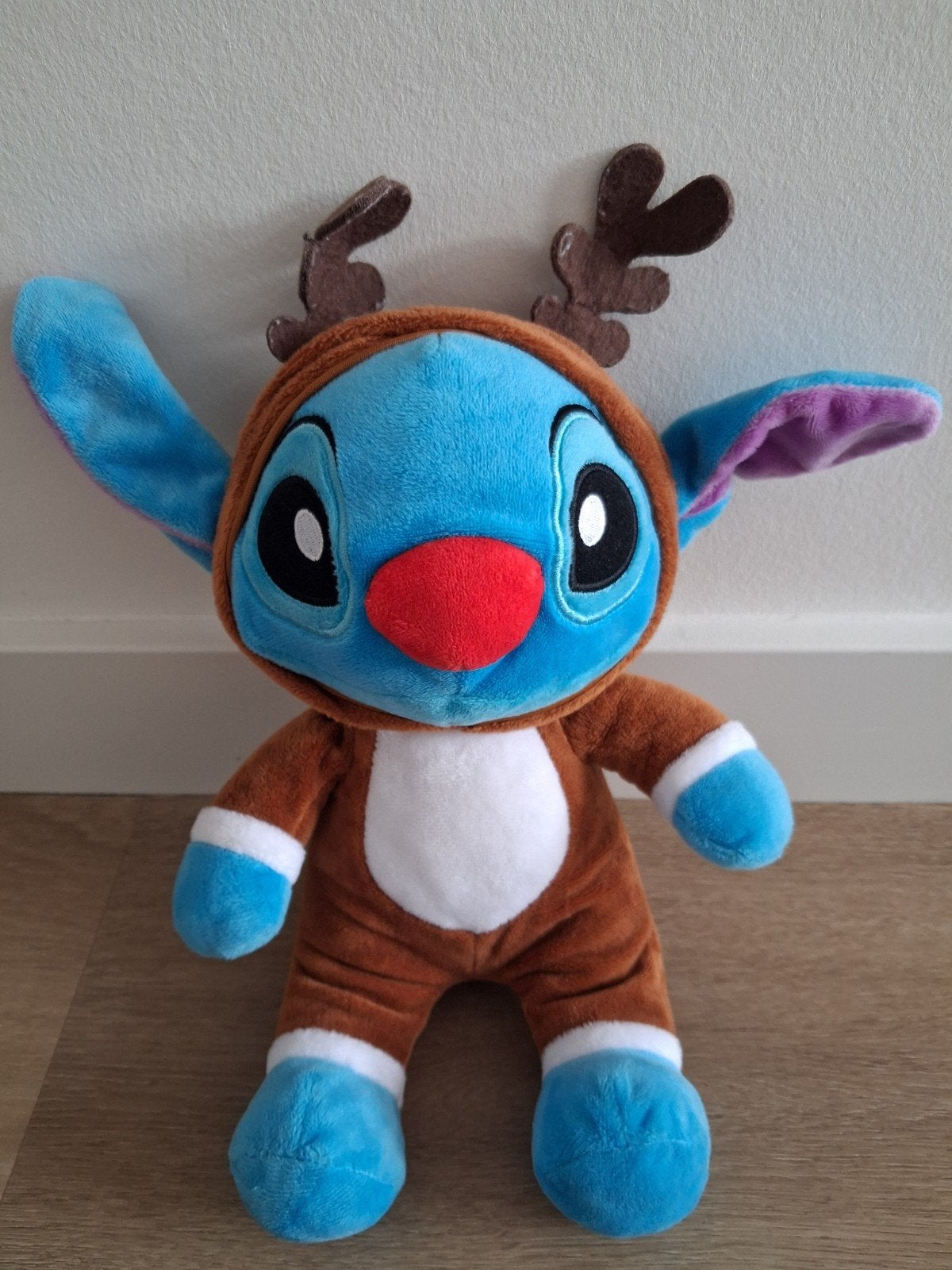 Knuffel Stitch rendier rode neus 30 cm L1579, Ophalen of Verzenden, Zo goed als nieuw, Overige typen