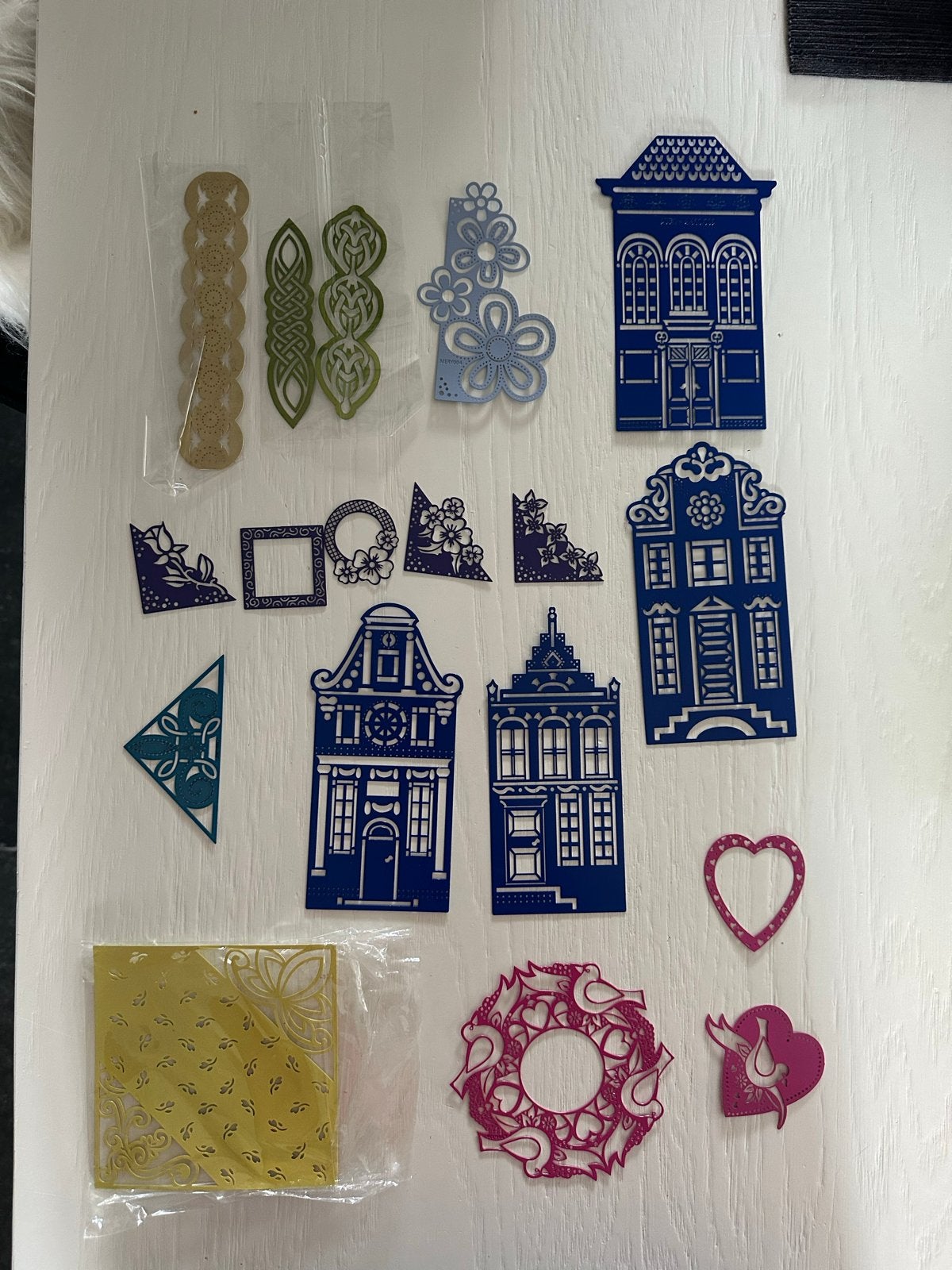 Grote collectie snijmallen en stencils voor knutselen, Ophalen, Dieren, Meerkleurig, Metaal