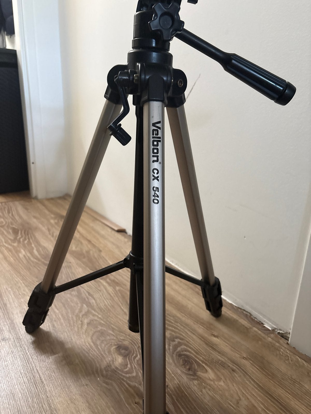 Velbon CX 540 Statief, Audio, Tv en Foto, Fotografie | Statieven en Balhoofden, Ophalen, Gebruikt, Velbon, Snelkoppelingsplaat