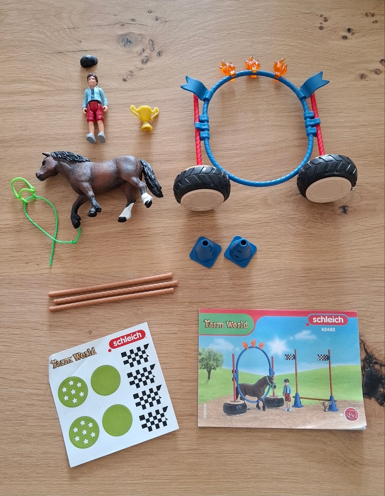 Schleich Farm World Paardenshow Set 42482, Ophalen of Verzenden, Zo goed als nieuw
