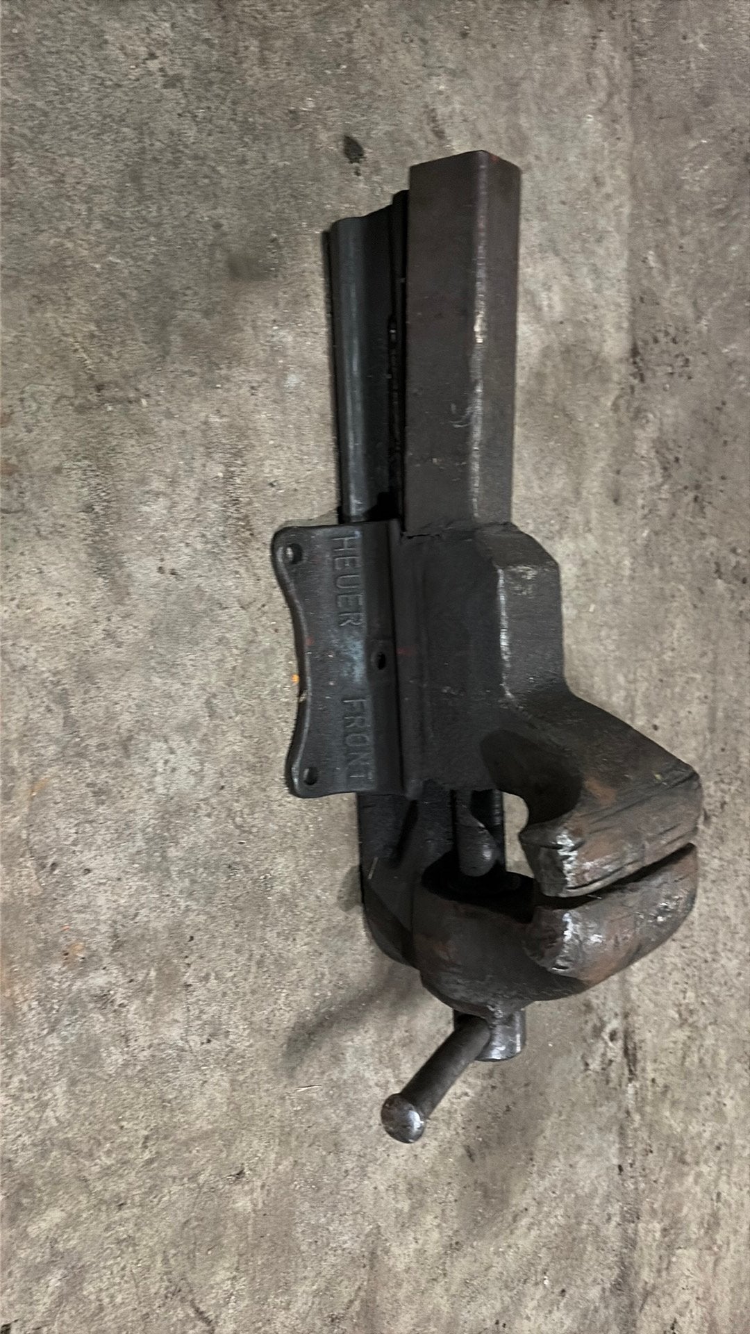 Heuer bankschroef, Ophalen, Zo goed als nieuw, Minder dan 70 cm, Bankschroef