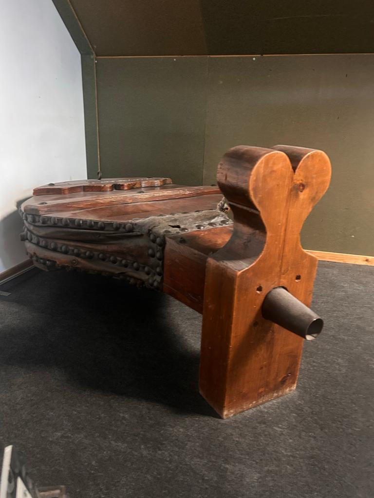 Antieke blaasbalg - Beschadigd, Ophalen