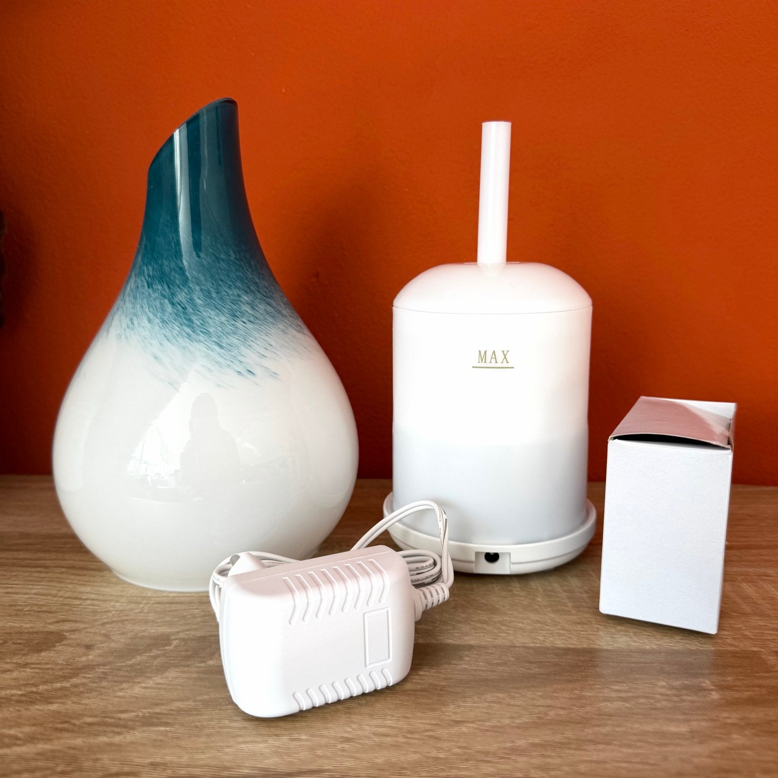 Aroma Diffuser & Luchtbevochtiger met Kleurverlichting NIEUW, Huis en Inrichting, Nieuw, Ophalen of Verzenden, Modern, Wit