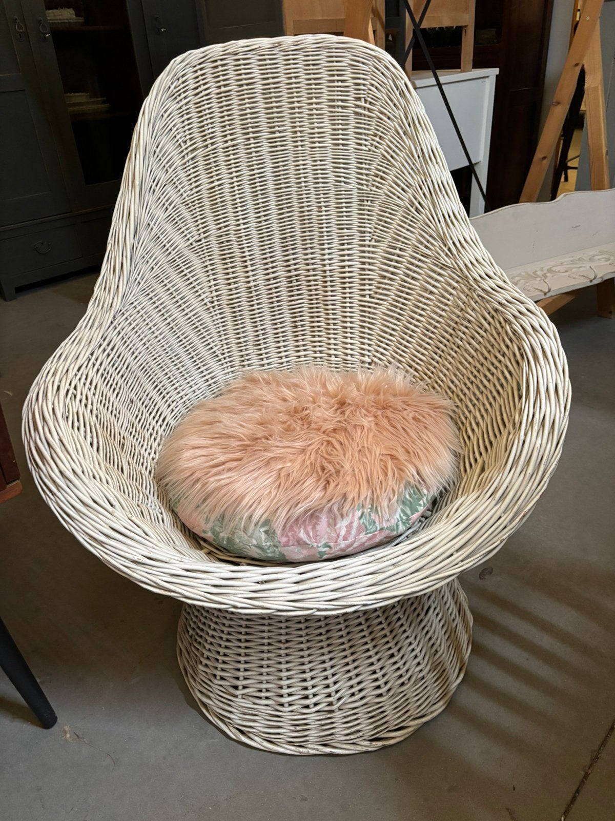 Vintage rieten / rotan stoel, Ophalen, Studio Larilo, Wit, Vintage