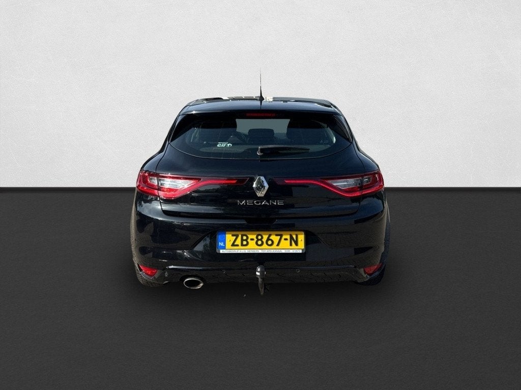 Renault Mégane 1.2 TCe Limited TREKHAAK / CAMERA / PDC V&A, Voorwielaandrijving, LED verlichting, Gebruikt, Zwart