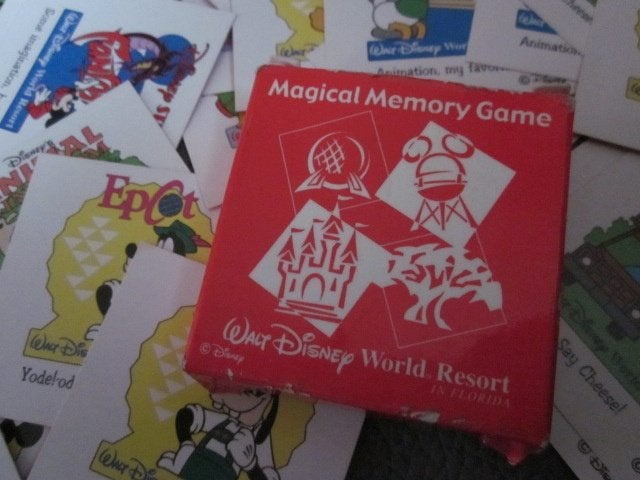 Disney Magical Memory Game - met complimenten van Martinair, Gebruikt, Een of twee spelers, Ophalen of Verzenden, Walt Disney World Resort