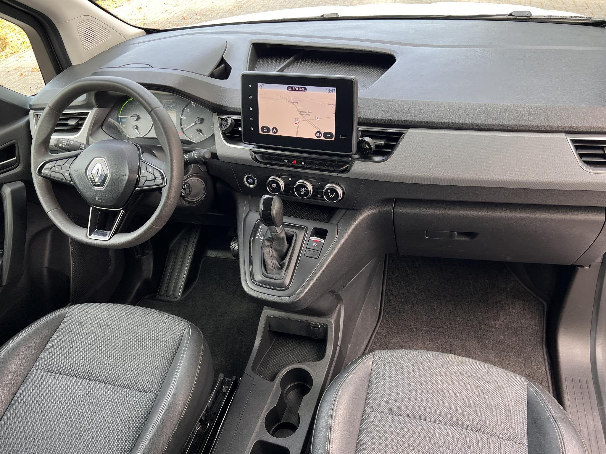 Renault Kangoo E-Tech Open Sesame Advance 22 kW 44 kWh / Dea, Gebruikt, Renault, Electronic Stability Program (ESP), Geïmporteerd