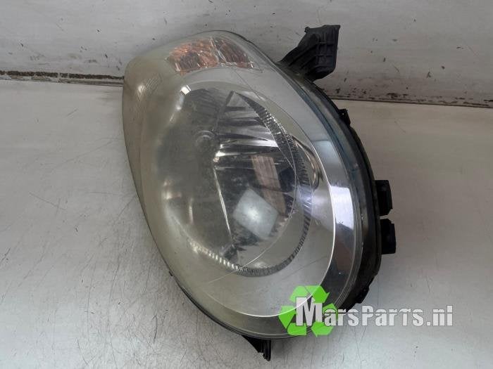 Koplamp links van een Citroen C1